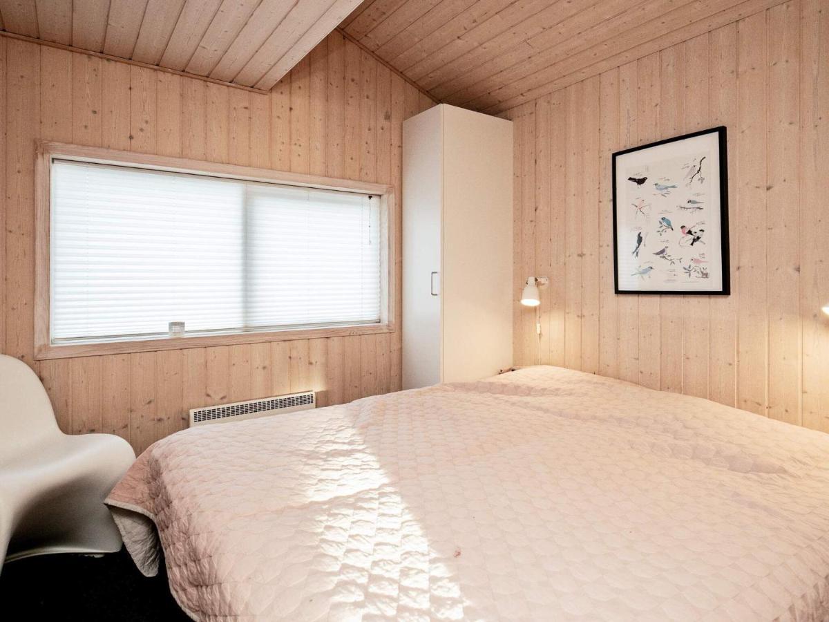 6 Person Holiday Home In Tranek R Faebaek Екстер'єр фото